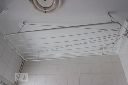 Detalhe área de serviço de apartamento para alugar com 2 quartos, 60m² em Liberdade, São Paulo