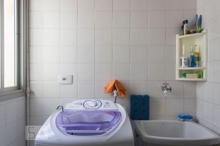 Apartamento para alugar com 60m², 2 quartos e 1 vagaÁrea de serviço