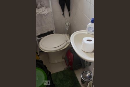 Apartamento para alugar com 60m², 2 quartos e 1 vagaBanheiro de serviço