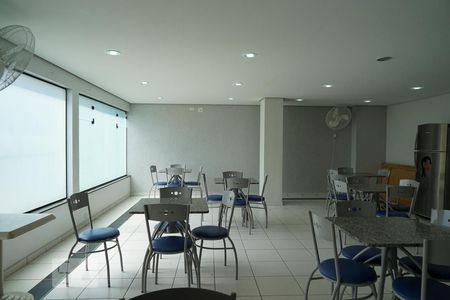 Apartamento à venda com 84m², 2 quartos e 2 vagasÁrea comum - Salão de festas