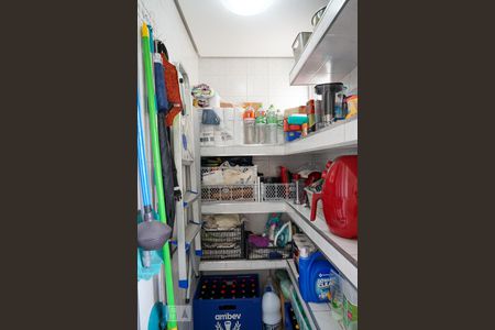 Apartamento à venda com 84m², 2 quartos e 2 vagasDespensa