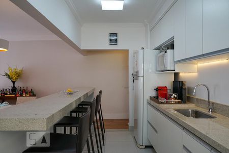 Apartamento à venda com 84m², 2 quartos e 2 vagasCozinha