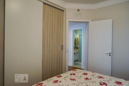 Apartamento à venda com 84m², 2 quartos e 2 vagasSuíte