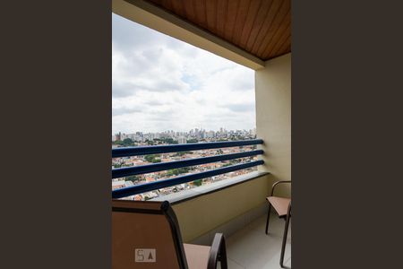 Apartamento à venda com 84m², 2 quartos e 2 vagasVaranda