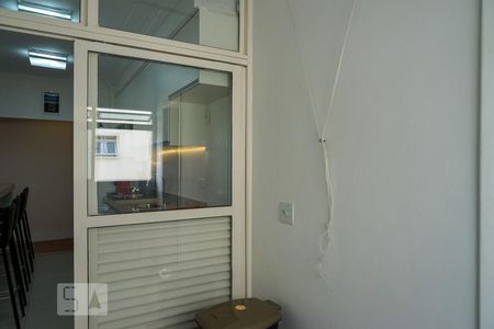 Apartamento à venda com 84m², 2 quartos e 2 vagasÁrea de Serviço