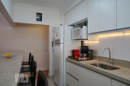 Apartamento à venda com 84m², 2 quartos e 2 vagasCozinha