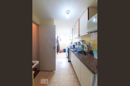 Apartamento à venda com 48m², 2 quartos e 1 vaga Apartamento à venda com 48m², 2 quartos e 1 vagaCozinha