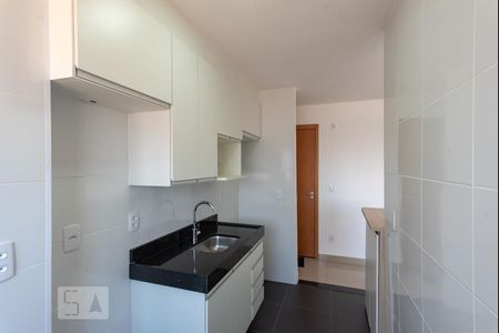 Apartamento à venda com 44m², 2 quartos e 1 vaga Apartamento à venda com 44m², 2 quartos e 1 vagaCozinha