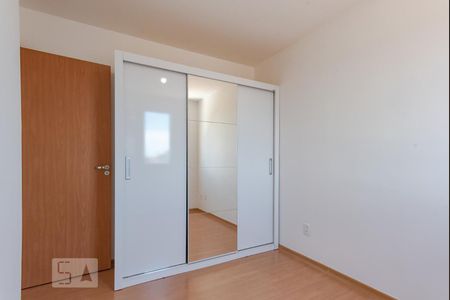 Apartamento à venda com 44m², 2 quartos e 1 vaga Apartamento à venda com 44m², 2 quartos e 1 vagaQuarto 2 - Armários