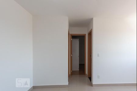 Corredor de apartamento para alugar com 2 quartos, 44m² em Parque Industrial, Campinas