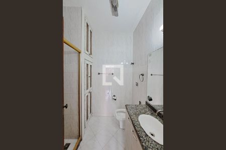 Apartamento para alugar com 117m², 2 quartos e sem vaga Apartamento para alugar com 117m², 2 quartos e sem vagaBanheiro da Suíte