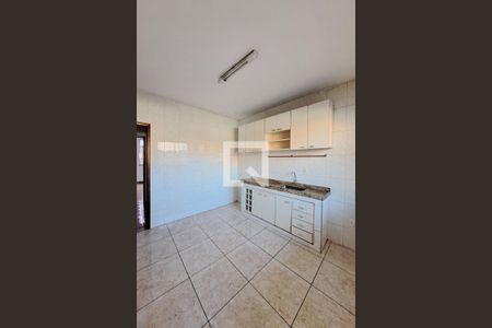 Apartamento para alugar com 117m², 2 quartos e sem vaga Apartamento para alugar com 117m², 2 quartos e sem vagaCozinha