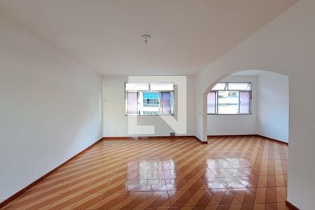 Apartamento para alugar com 117m², 2 quartos e sem vaga Apartamento para alugar com 117m², 2 quartos e sem vagaSala