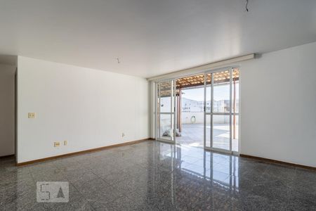 Sala de apartamento para alugar com 4 quartos, 250m² em Recreio dos Bandeirantes, Rio de Janeiro