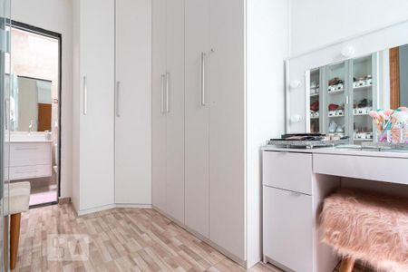 Casa para alugar com 170m², 3 quartos e 2 vagasSuíte 2