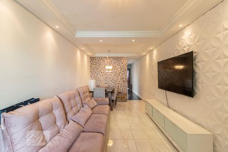 Sala de casa para alugar com 3 quartos, 170m² em Vila Nhocuné, São Paulo