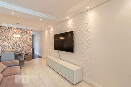 Sala de casa para alugar com 3 quartos, 170m² em Vila Nhocuné, São Paulo