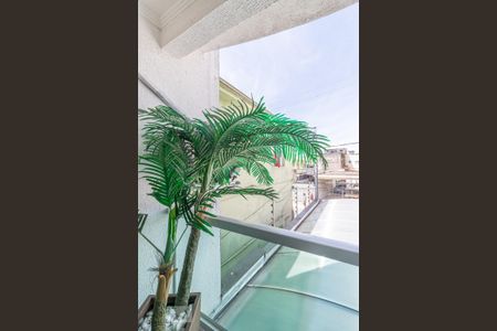 Varanda da Suíte 1 de casa para alugar com 3 quartos, 170m² em Vila Nhocuné, São Paulo