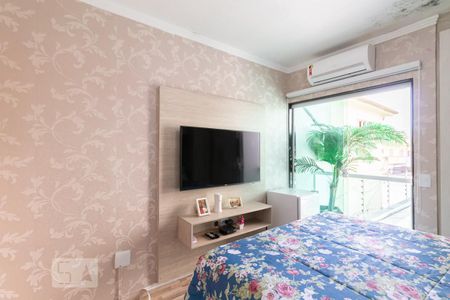 Suíte 1 de casa para alugar com 3 quartos, 170m² em Vila Nhocuné, São Paulo