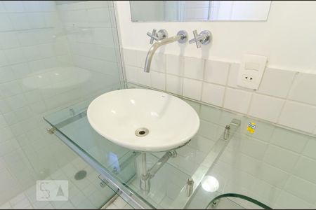 Apartamento à venda com 94m², 3 quartos e 2 vagasBanheiro