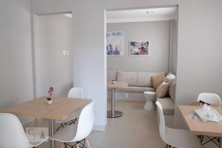 Apartamento para alugar com 41m², 2 quartos e sem vaga Apartamento para alugar com 41m², 2 quartos e sem vagaÁrea comum - Salão de festas