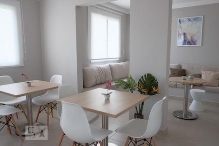 Apartamento para alugar com 41m², 2 quartos e sem vaga Apartamento para alugar com 41m², 2 quartos e sem vagaÁrea comum - Salão de festas
