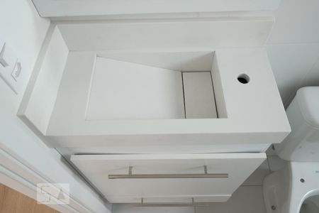 Apartamento para alugar com 41m², 2 quartos e sem vaga Apartamento para alugar com 41m², 2 quartos e sem vagaBanheiro