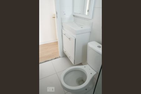 Apartamento para alugar com 41m², 2 quartos e sem vaga Apartamento para alugar com 41m², 2 quartos e sem vagaBanheiro