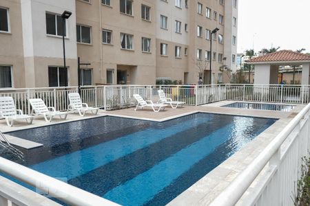 Apartamento para alugar com 41m², 2 quartos e sem vaga Apartamento para alugar com 41m², 2 quartos e sem vagaÁrea comum - Piscina