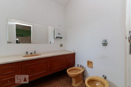 Casa à venda com 600m², 6 quartos e 6 vagasSuíte 1