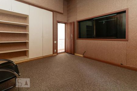 Casa à venda com 600m², 6 quartos e 6 vagasQuarto 2