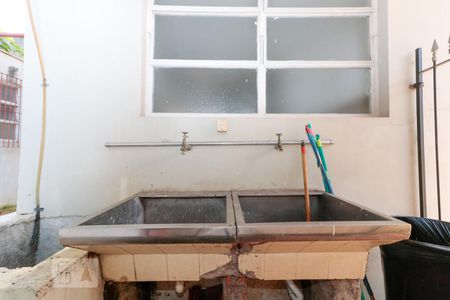 Casa à venda com 600m², 6 quartos e 6 vagasÁrea de serviço