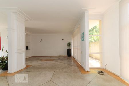 Casa à venda com 600m², 6 quartos e 6 vagasSala