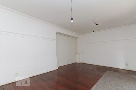 Casa à venda com 600m², 6 quartos e 6 vagasSala 2