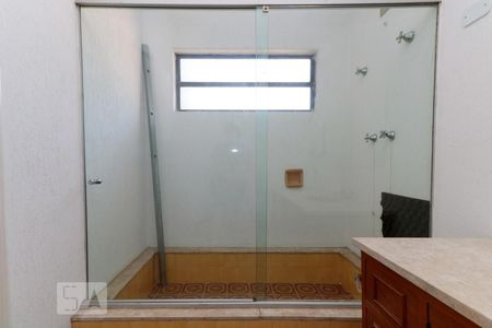 Casa à venda com 600m², 6 quartos e 6 vagasSuíte 1