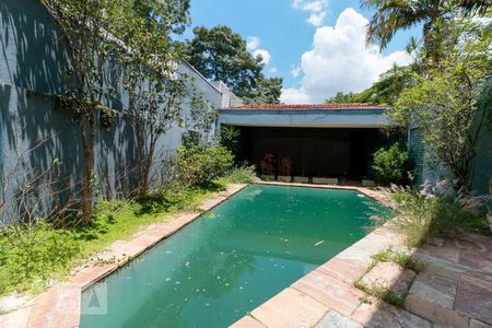 Casa à venda com 600m², 6 quartos e 6 vagasPiscina