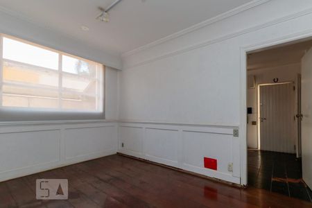 Casa à venda com 600m², 6 quartos e 6 vagasCopa