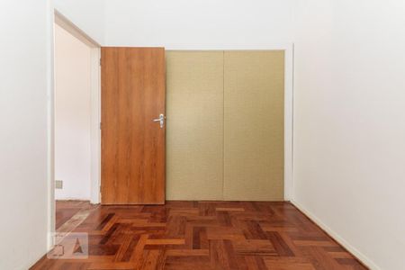 Casa à venda com 600m², 6 quartos e 6 vagasSuíte 2