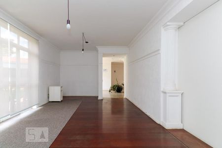 Casa à venda com 600m², 6 quartos e 6 vagasSala 2