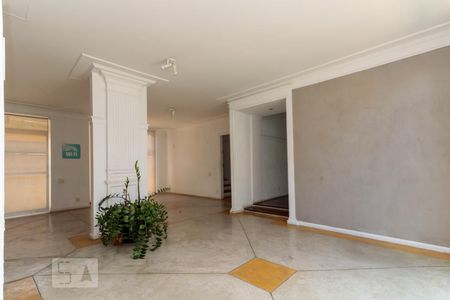 Casa à venda com 600m², 6 quartos e 6 vagasSala