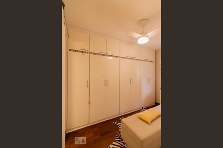 Apartamento à venda com 168m², 3 quartos e 2 vagasSuíte 2/Closet