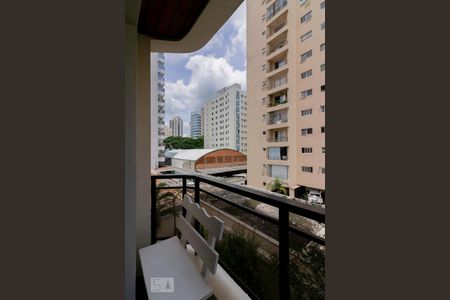 Apartamento à venda com 168m², 3 quartos e 2 vagasVaranda Suíte