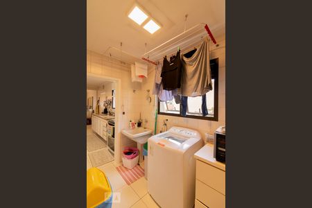 Apartamento à venda com 168m², 3 quartos e 2 vagasÁrea de Serviço