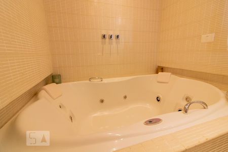 Apartamento à venda com 168m², 3 quartos e 2 vagasBanheiro Suíte