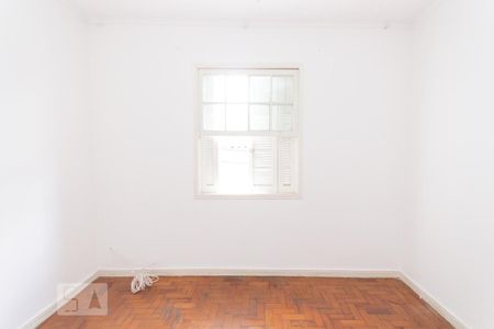 Casa à venda com 200m², 3 quartos e 4 vagasQuarto 2