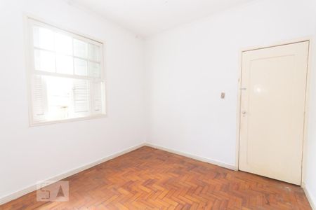 Casa à venda com 200m², 3 quartos e 4 vagasQuarto 2