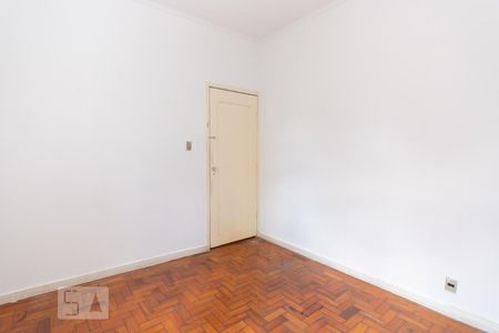 Casa à venda com 200m², 3 quartos e 4 vagasQuarto 2