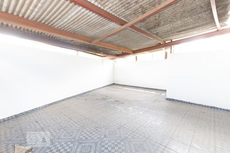 Casa à venda com 200m², 3 quartos e 4 vagasÁrea comum