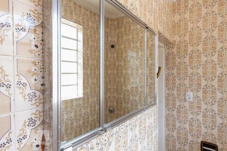 Casa à venda com 200m², 3 quartos e 4 vagasBanheiro 1