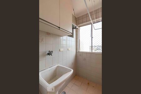 Apartamento à venda com 67m², 3 quartos e 1 vagaÁrea de Serviço